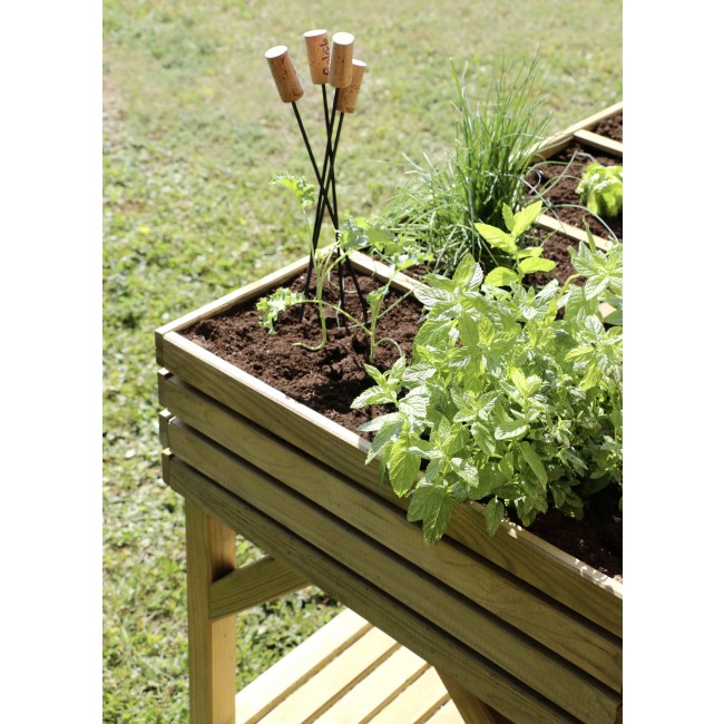 1136_CARRE POTAGER KUB_AMBIANCE_03.JPG JARDIPOLYS