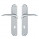 Ensemble-poignees-porte-plaque-cle-L-ibiza-chrome-satin-hoppe.jpg HOPPE