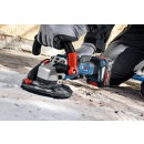 GBR_18V-15_S_Application_Grinding_Close_66606_T1.jpg BOSCH