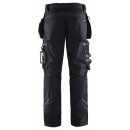 696641-1.jpg BLAKLADER