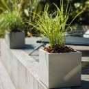 Pot carré Volcania'Up - beige calcaire - 30x30 cm - 21 litres - 13757 1.jpg EDA PLASTIQUES