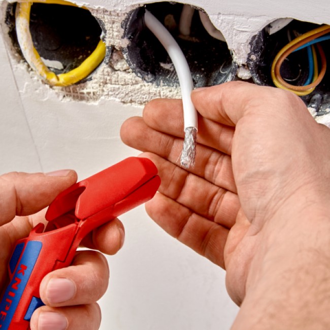 182821_4.jpg KNIPEX