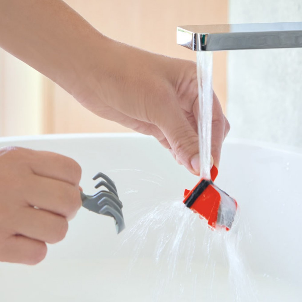Bonde de douche : nos conseils pour la nettoyer