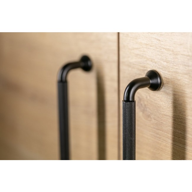 pm_11812_585_585199-wkeix4ngd5-whr.jpg SYNERCIA