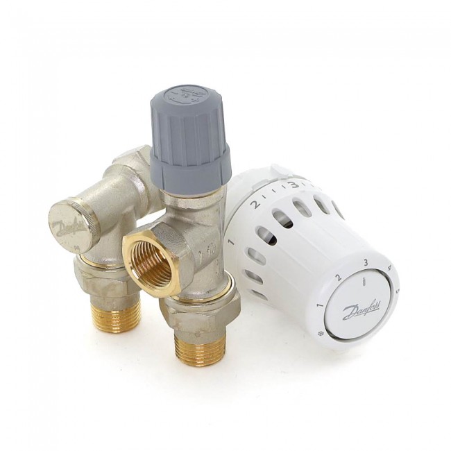 0_D8_206223_00450.jpg DANFOSS