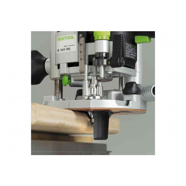 Défonceuse OF 1010 EBQ-Plus-visuel2.jpg 