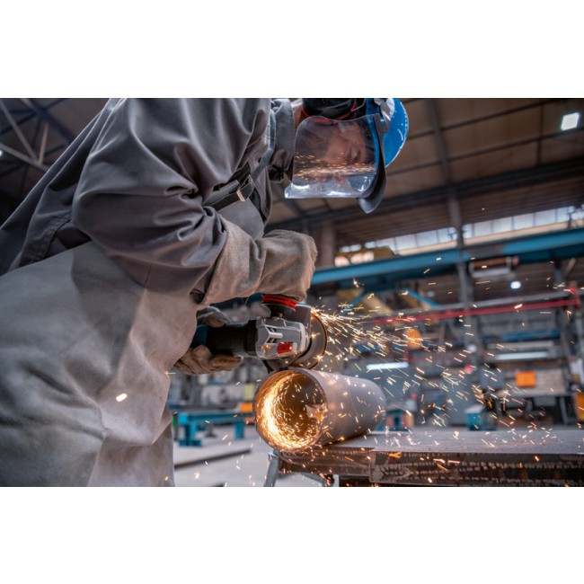 GWS_17-125_PSB_application_cutting005 (11).jpg BOSCH