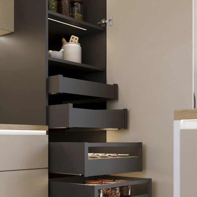 FM8204BI61449_3281235_SZ6.jpg EMUCA