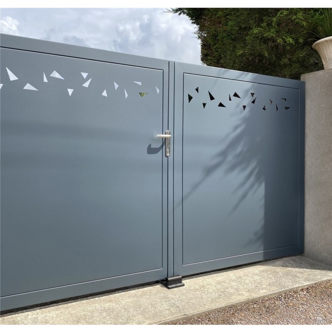 sabot-portail-à-visser-avec-butée-Sabo.jpeg LOCINOX